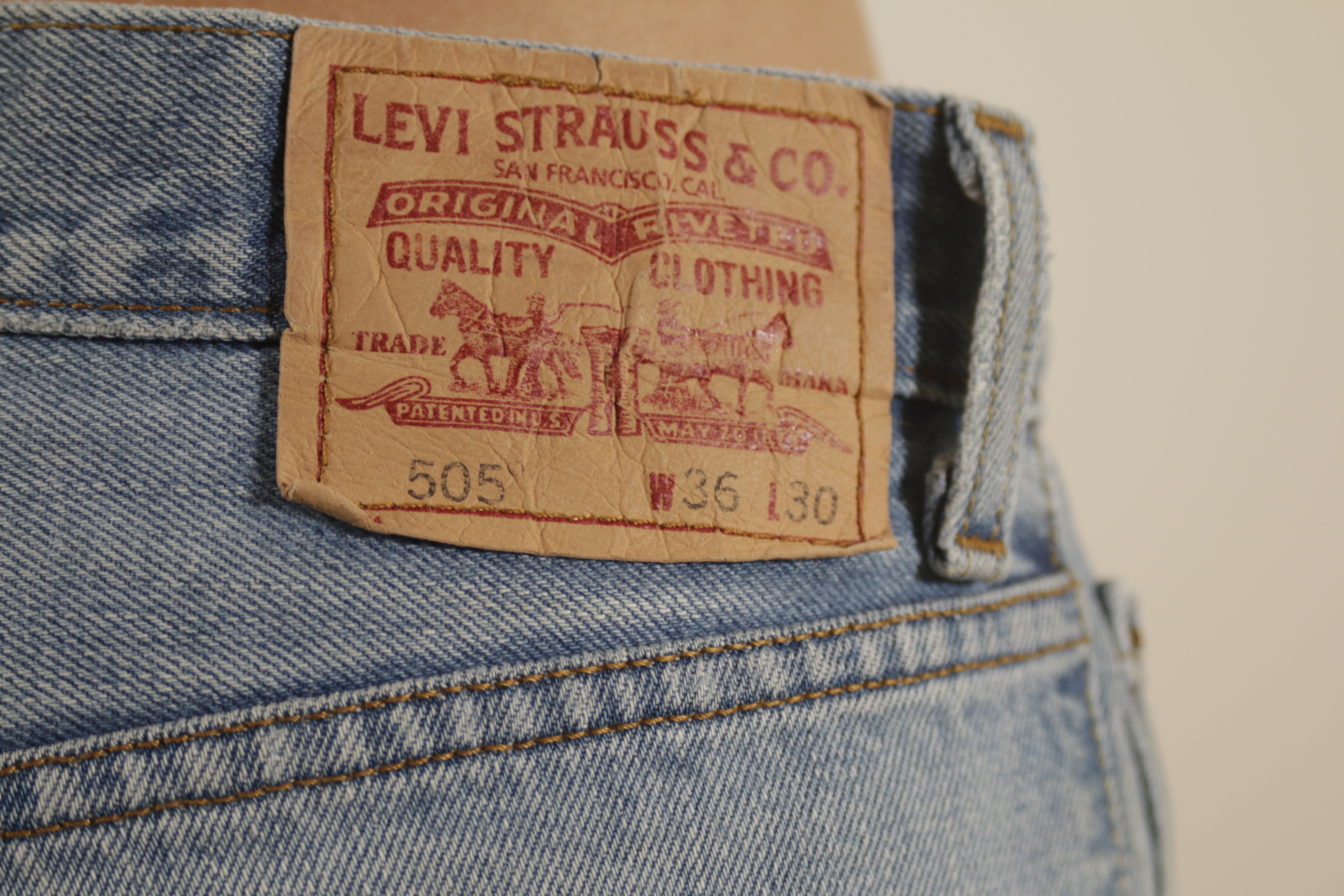 Baggy Levis Jeans